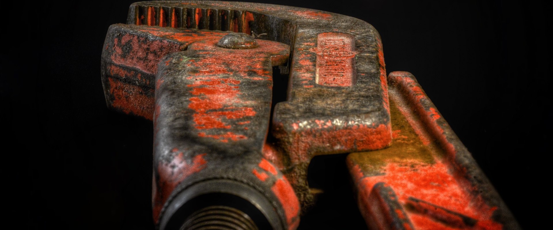 Emergency Plumber in Knoxville, TN: What Landscape Contractors Reveal About Hidden Plumbing Risks