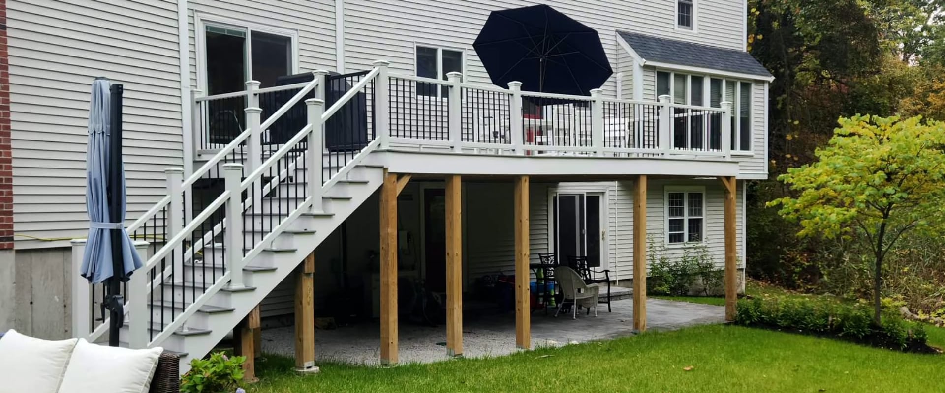 How Deck Building Companies Enhance The Work Of Landscape Contractors In Natick